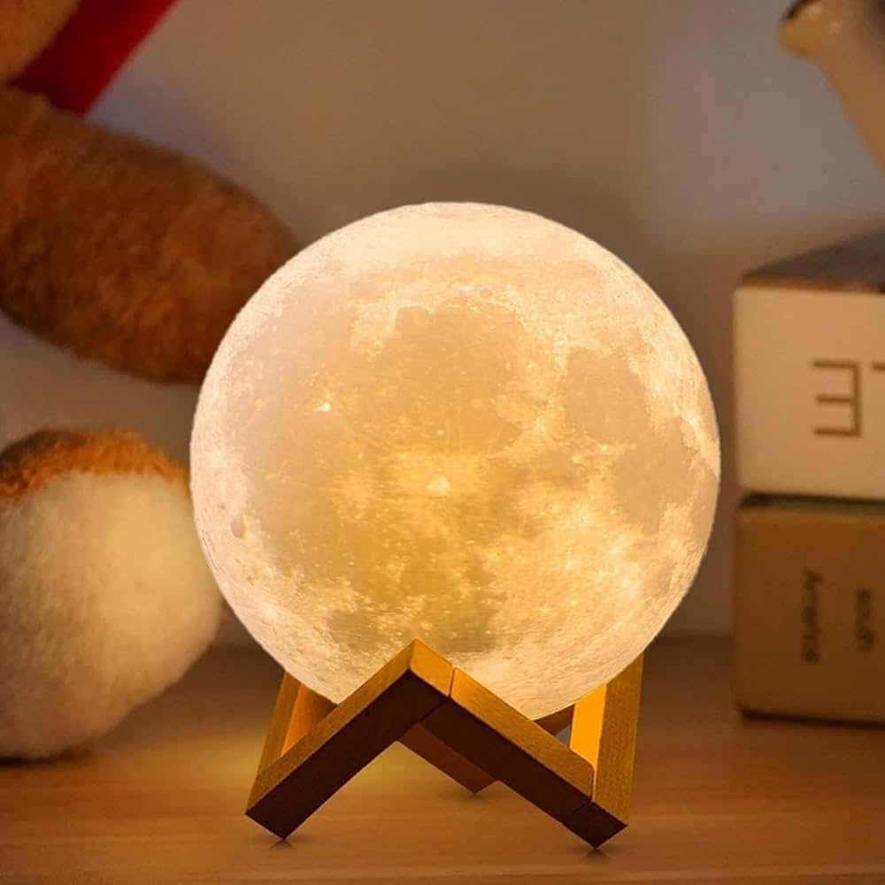 Moon lamb