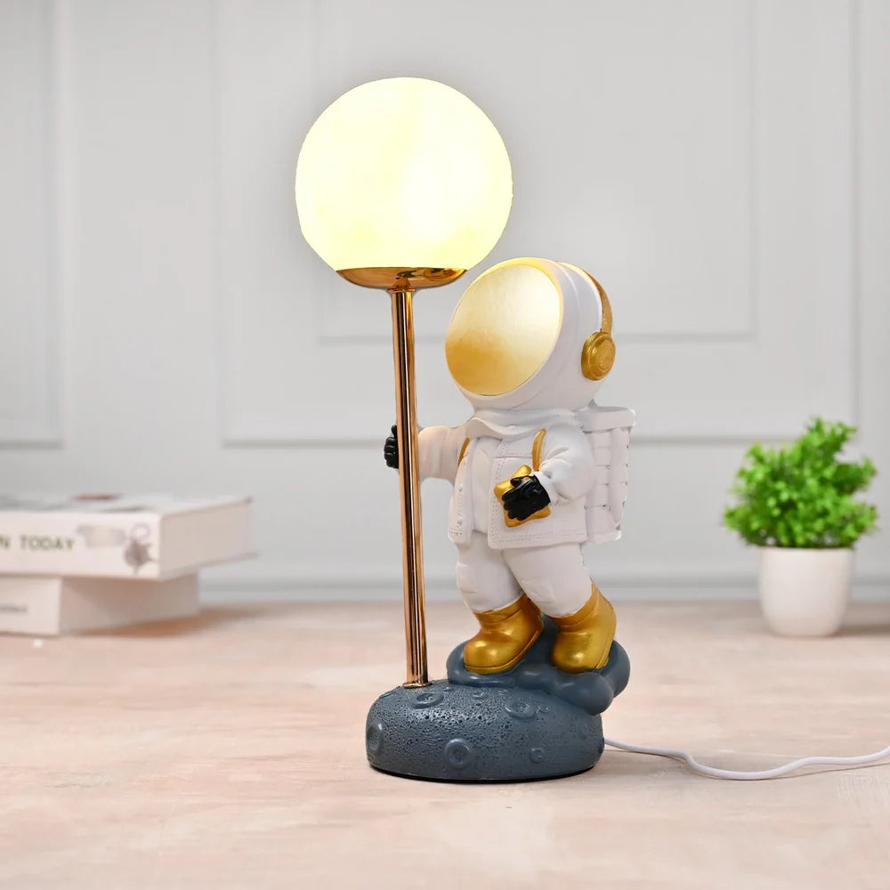 Astronaut Table Lamp